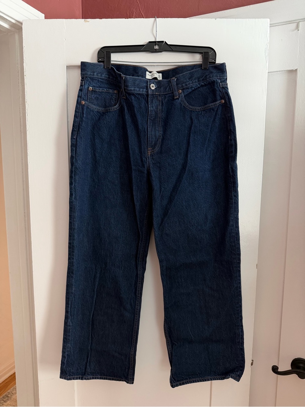 Abercrombie & Fitch Women's Dark Indigo Relaxed Jeans